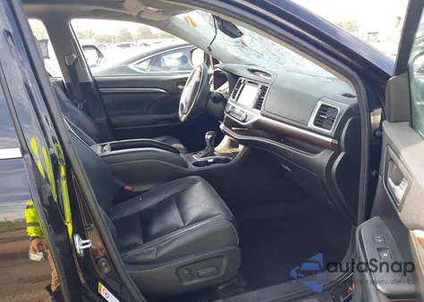 2016 Toyota Highlander Limited Platinum V6 из США, поврежденный, VIN 5TDDKRFH4GS228491